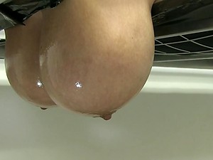 Petite Asian girl with tiny boobs gets her peach tongued an
